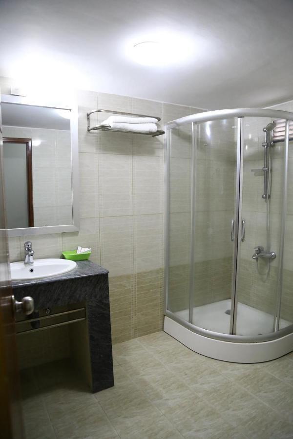 Hotel City Plaza Jessore Exteriér fotografie