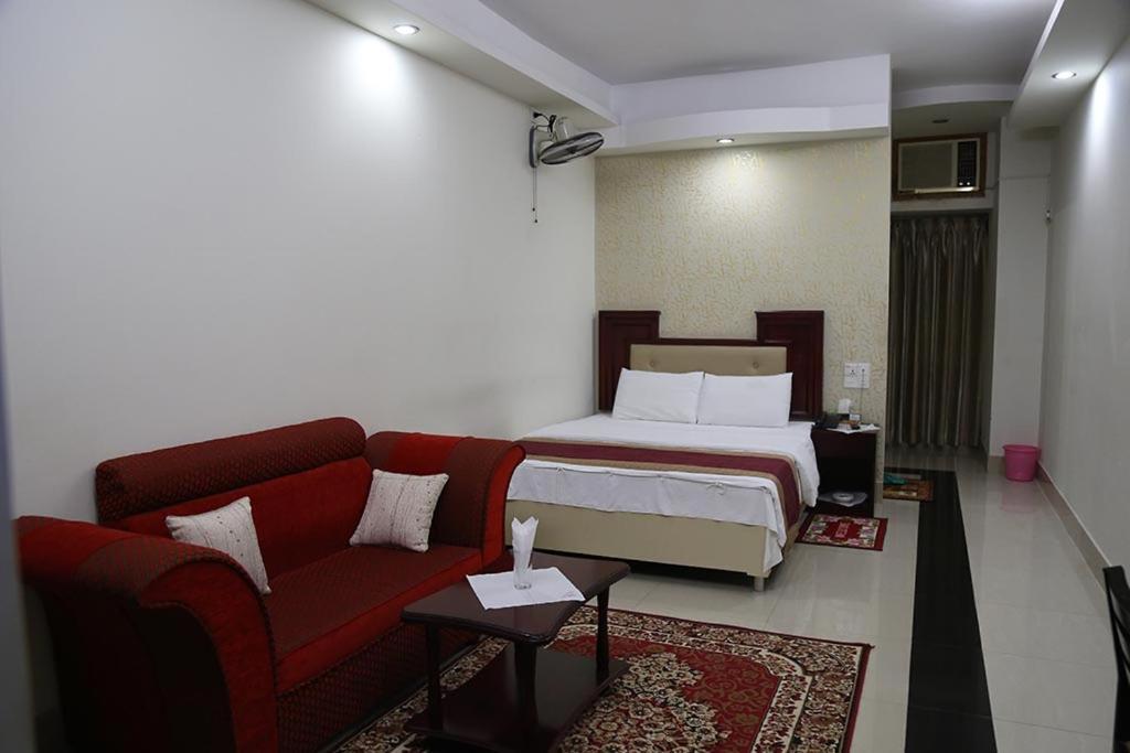 Hotel City Plaza Jessore Exteriér fotografie