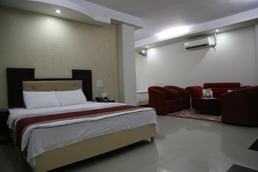 Hotel City Plaza Jessore Exteriér fotografie